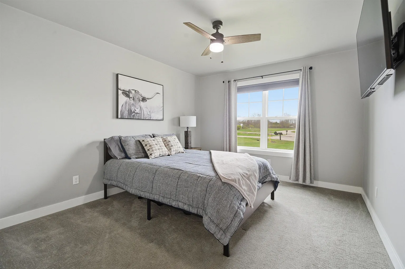 Bright guest bedroom
