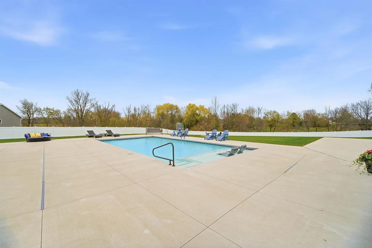 Pool patio